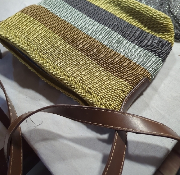 Blue and Brown Weave Shoulder Bag By Liz Claiborne - Picture 15 of 15